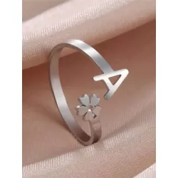 1 pieza Anillo con flor de mujeres de acero inoxidable alfabeto , tamaño ajustable , simple & elegante , regalo de cumpleaños