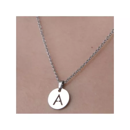 1 pieza Collar con colgante minimalista inglés con letra de acero inoxidable adecuado para para mujeres uso diario